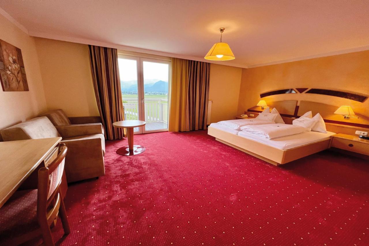 Hotel Pachernighof Velden am Wörthersee Exterior foto